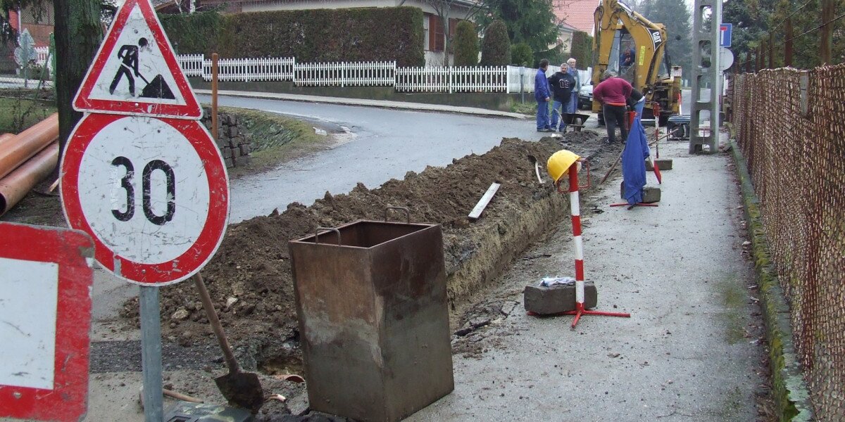 Járdák felujítási munkálatai 008